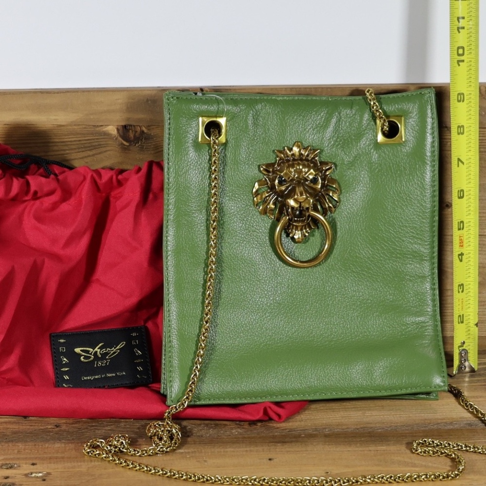 Sharif 1827 Gate Lion's Purse Green Lion Head Gold Chain Leather Crossbody